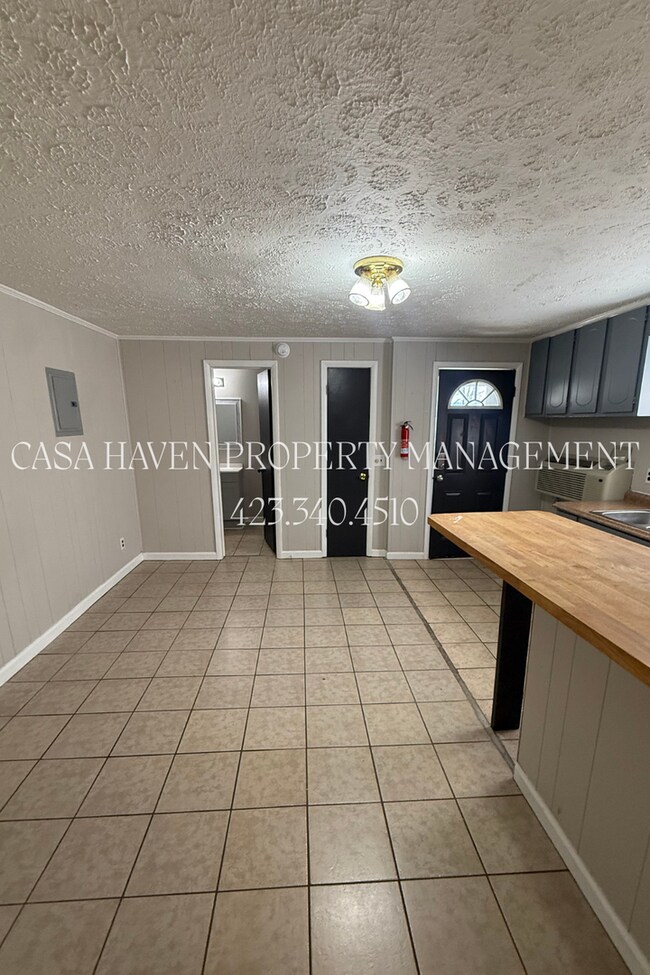 Building Photo - Limited-Time Special: First Month FREE with a 13-Month Lease!