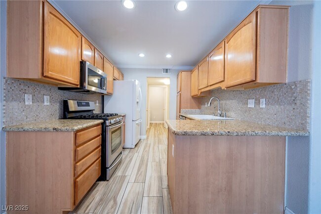 Building Photo - 512 Crumpler Pl