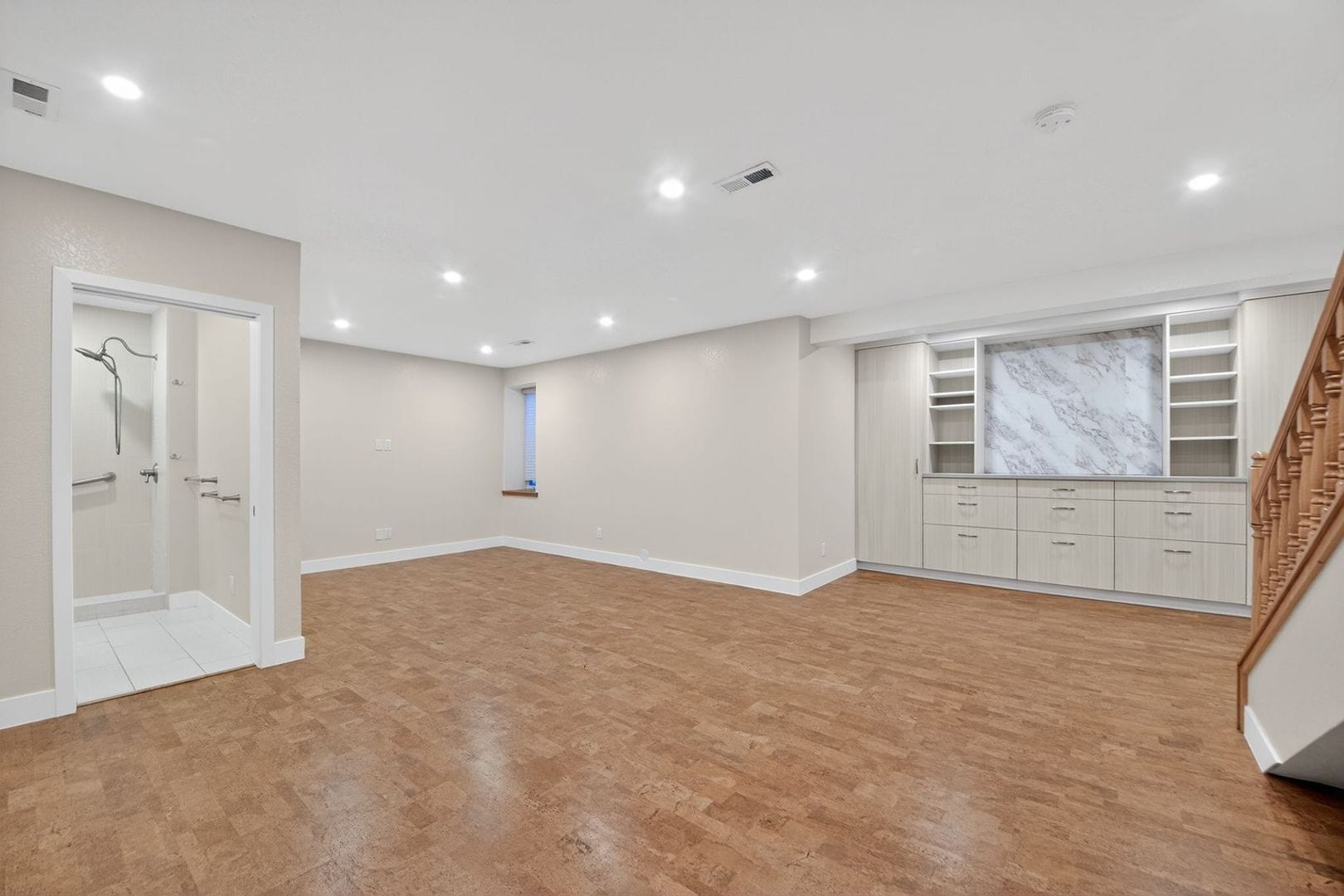 Building Photo - 2809 W 52nd Ave