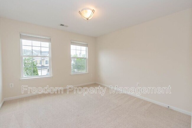 Building Photo - 4100 Presidential Hill Loop