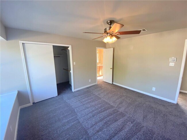 Building Photo - 6417 Orange Blossom Way