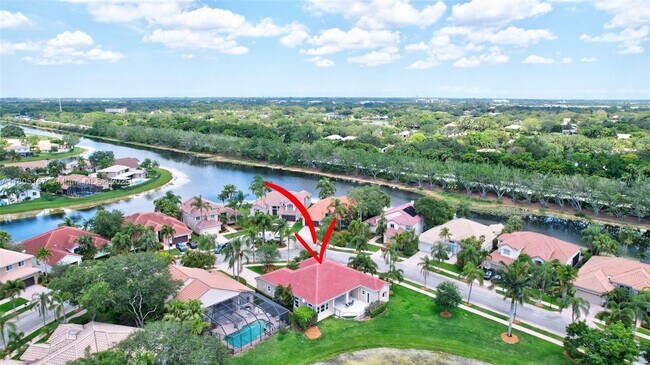 Building Photo - 2651 Oakmont Dr