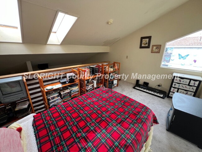 Building Photo - AVAILABLE JULY- Charming Cottage in Los Osos - 2 Bed / 1 Bath