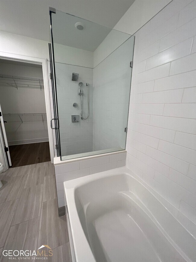 Building Photo - 788 West Marietta St NW