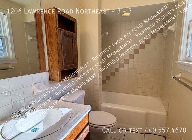 Building Photo - 1206 Lawrence Rd NE