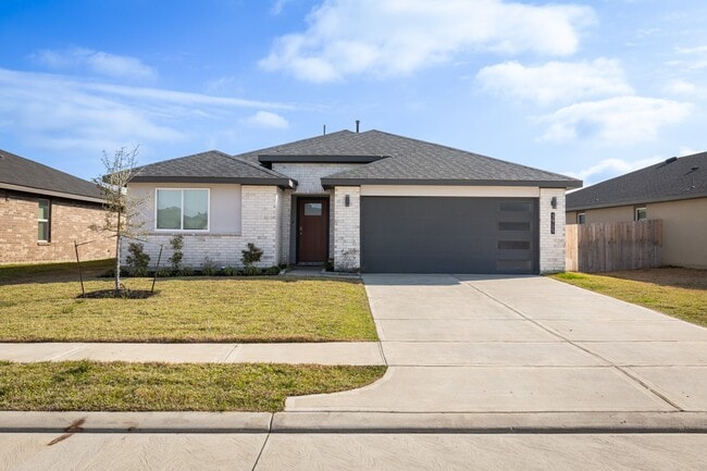 Primary Photo - 3915 Sparkman Ln