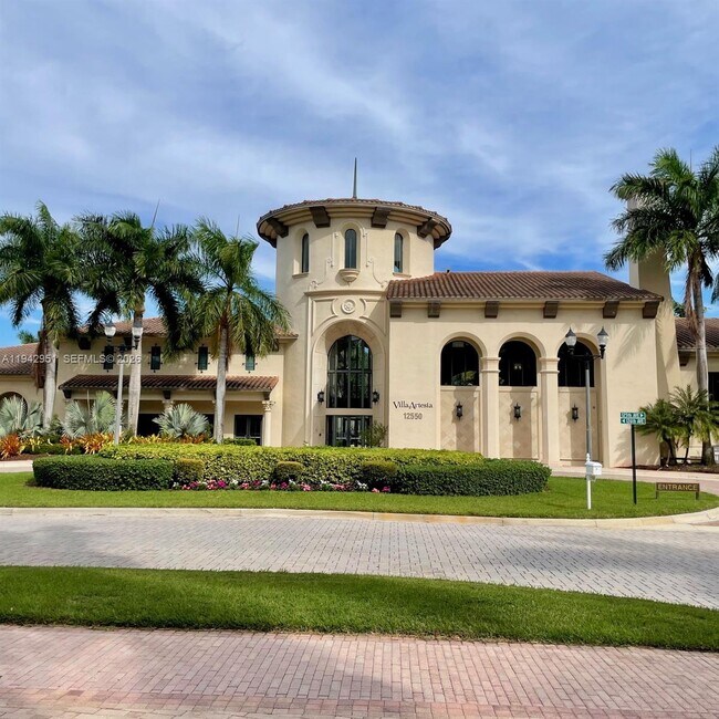 Building Photo - 3020 NW 125th Ave