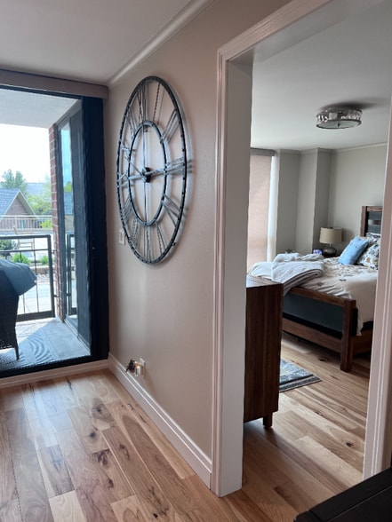 Building Photo - 200 Lakefront Blvd