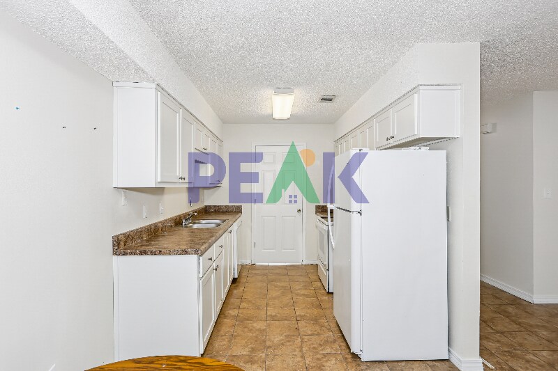 Building Photo - 9725 US-98