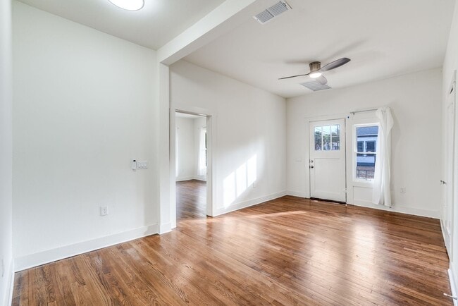 Building Photo - 210-M (ERL)