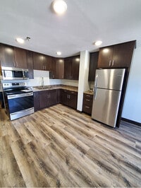 Building Photo - Historic Wings LLC Apartments