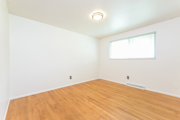 Building Photo - 2895 S Ingalls Way