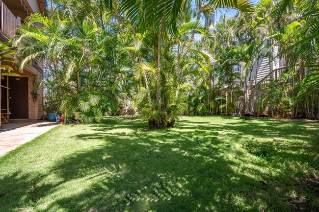 Building Photo - Haleakala Gardens: Fully Furnished 3BD/2BA...