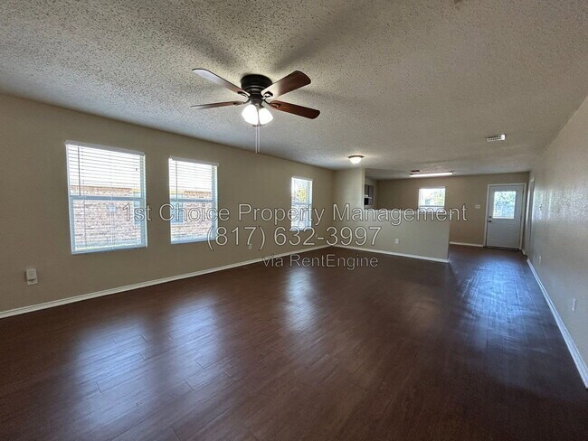 Building Photo - 4888 Parkview Hills Ln