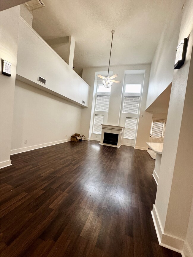 Building Photo - 19622 Sasquatch Dr