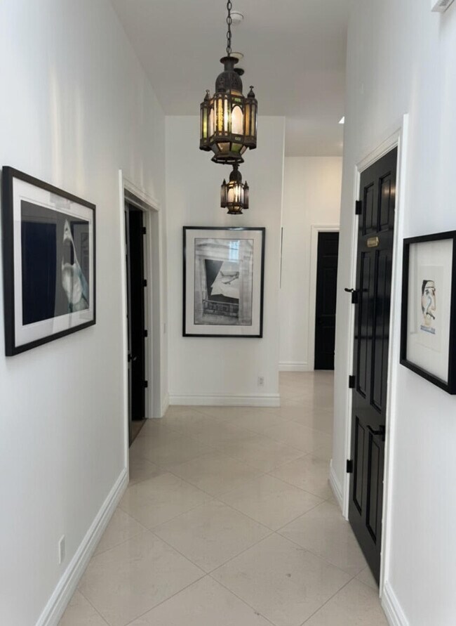 Building Photo - 70710 Frank Sinatra Dr