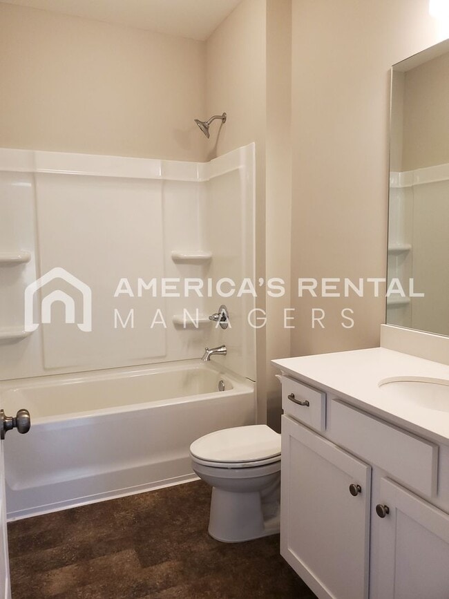 Building Photo - Spacious home for Rent in Clanton, AL!! Available to View with 48 Hour Notice!!! COMING SOON!!