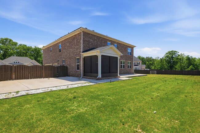 Building Photo - 8129 Tupelo Gum Trce SW