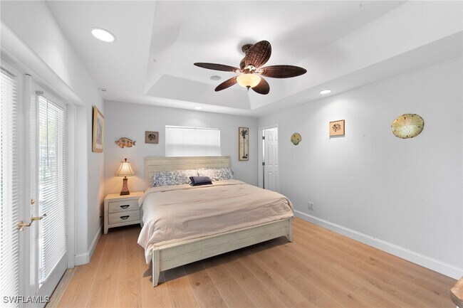Building Photo - 170 SW 52nd St
