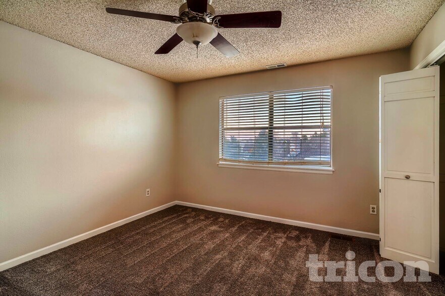 Building Photo - 8517 Piute Row