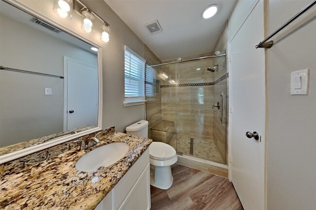 Building Photo - 19526 Rocky Bank Dr
