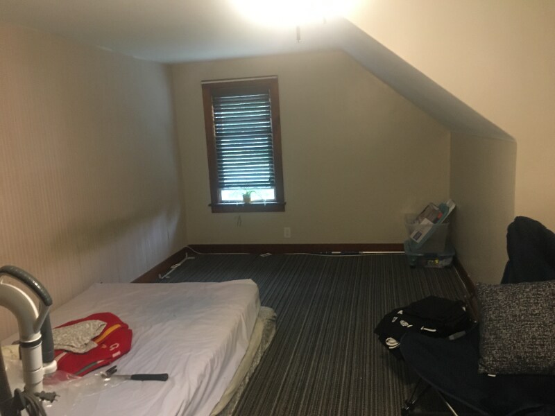 Building Photo - 4950 Elm St