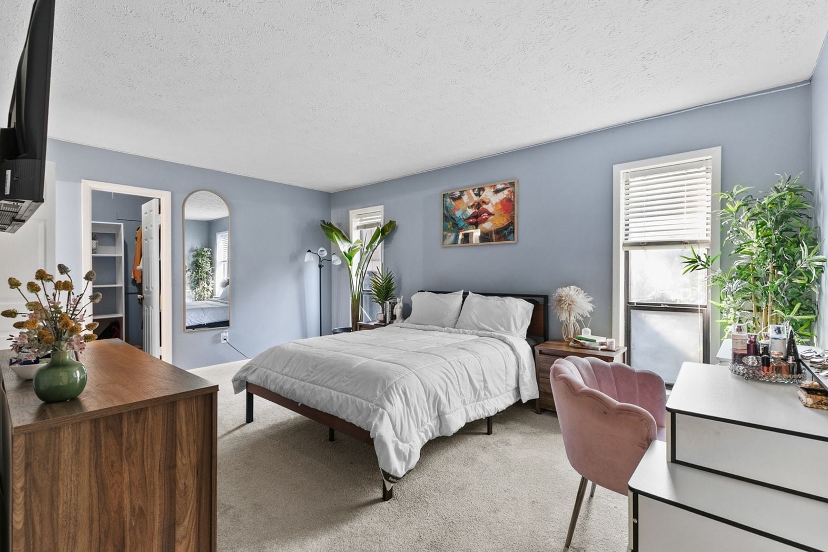 Building Photo - 8740 Roswell Rd