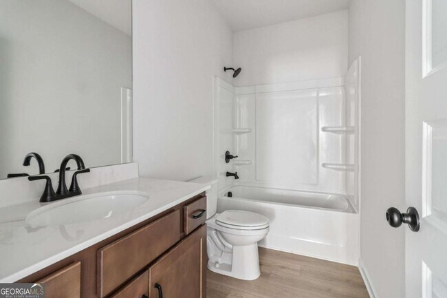 Building Photo - 708 Shetland Trl