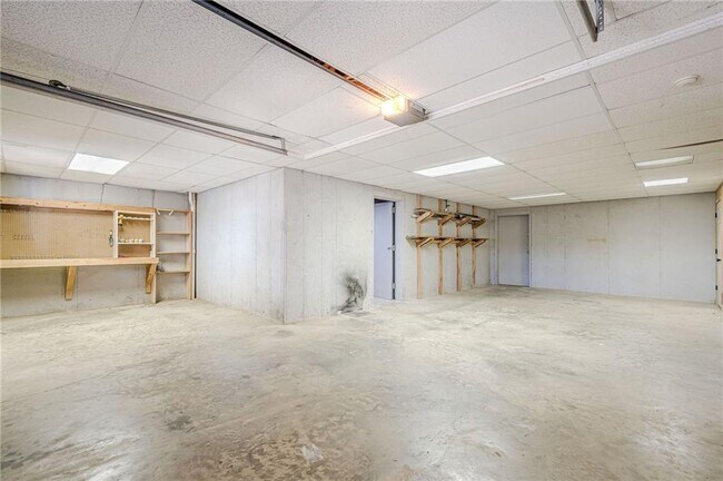 Building Photo - 34 Johnston Row NW