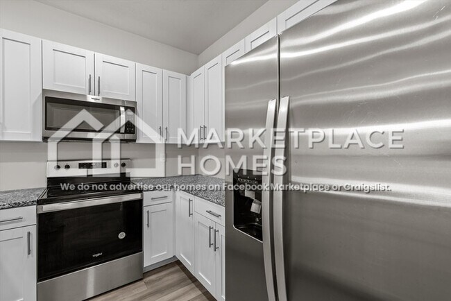 Building Photo - 3027 Hearthstone Way