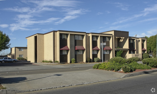 Harmony Apartments - 14117-14121 San Pablo Ave