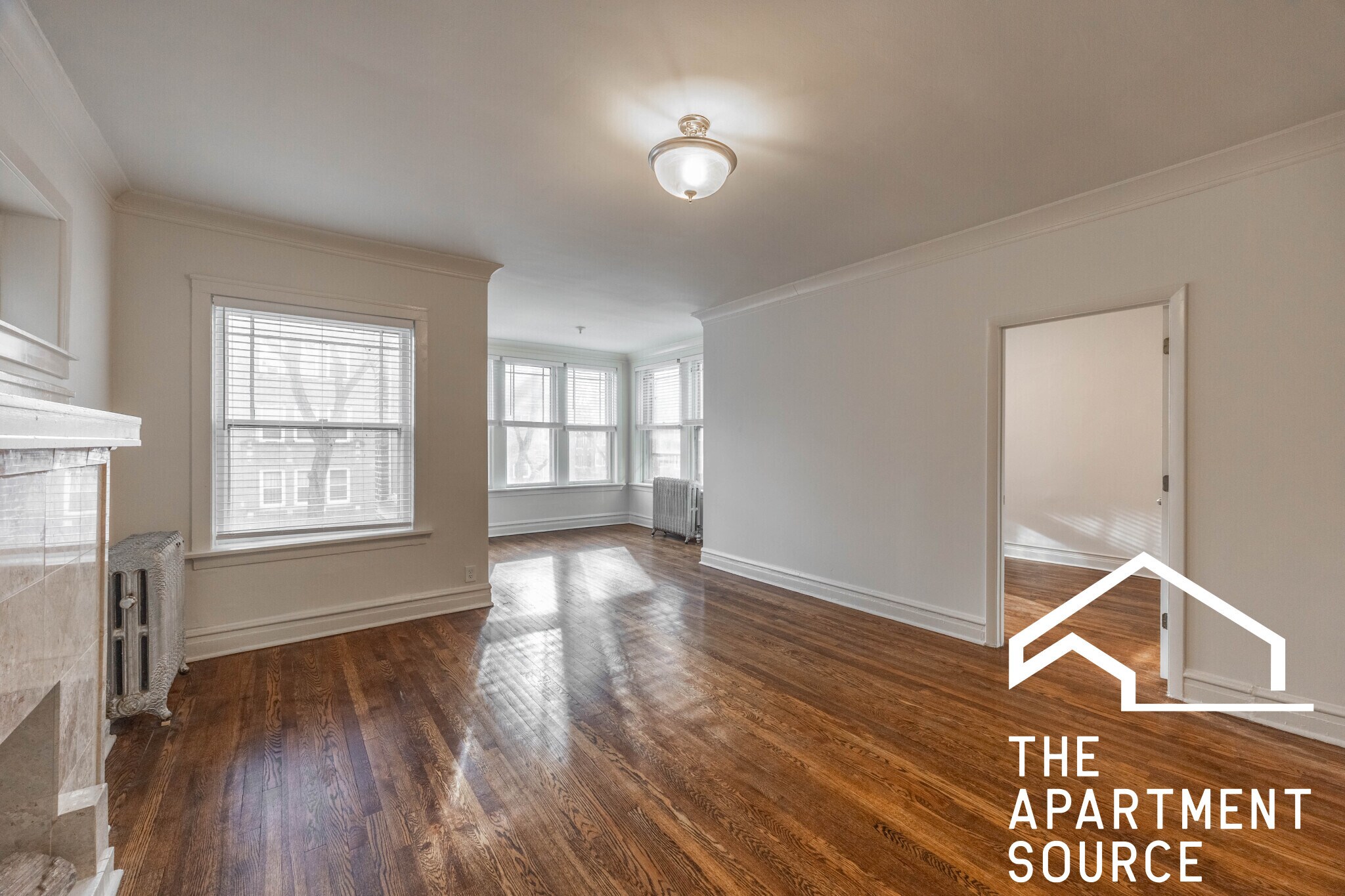 Building Photo - 1432 W Jonquil Ter