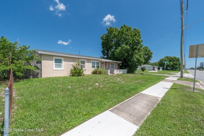 Building Photo - 2512 Sarno Rd