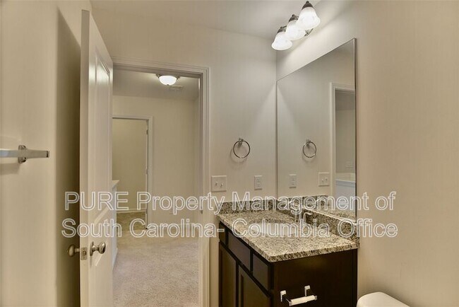 Building Photo - 207 Eagle Park Dr