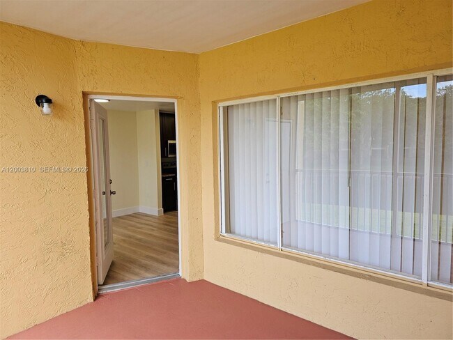 Building Photo - 2627 NW 33rd St