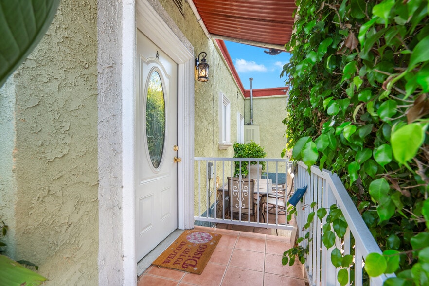 Building Photo - 1836 Euclid St