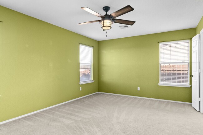 Building Photo - 6303 Blayney Dr