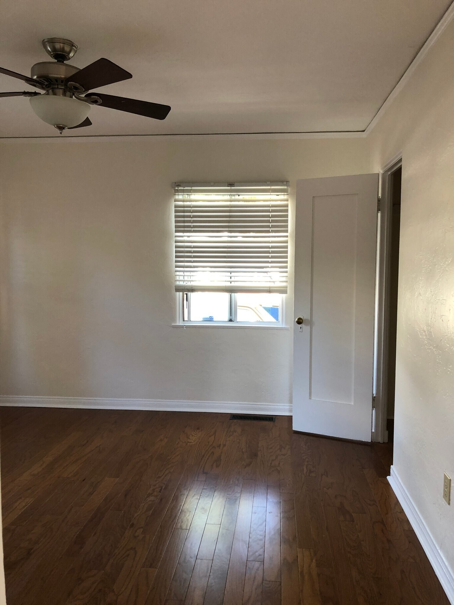 Building Photo - 258 Mar Vista Dr