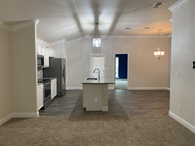 Building Photo - Beautiful Home in Frenship School District!!