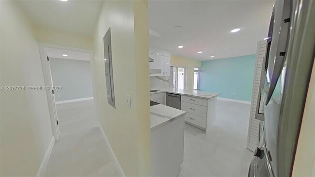 Building Photo - 8336 SW 10th Terrace