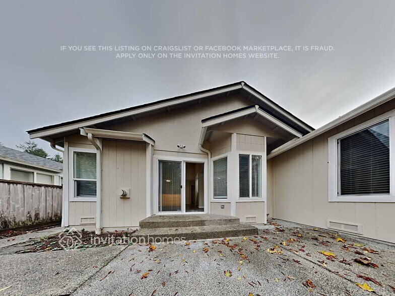 Building Photo - 5485 Trosper Lake St SW