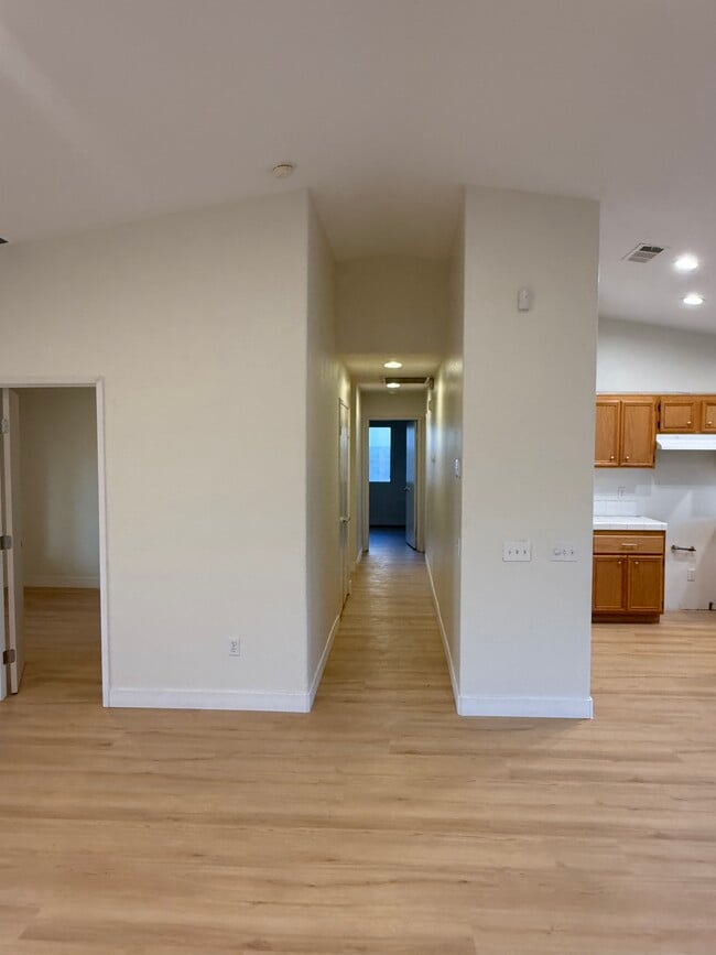 Building Photo - 83347 Calypso Cir