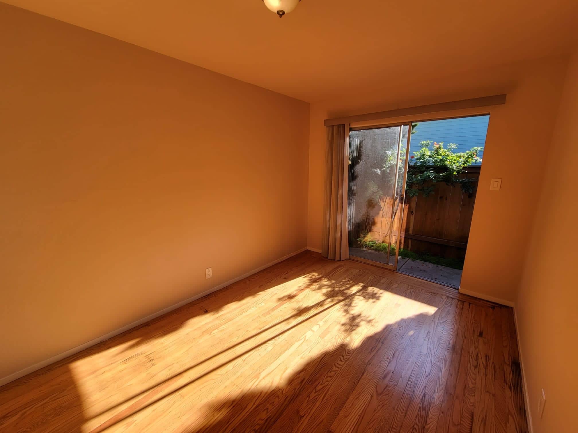 Bedroom 1 with entrance to side patio - 2227 Roosevelt Ave