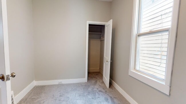 Building Photo - 3191 W 43rd St