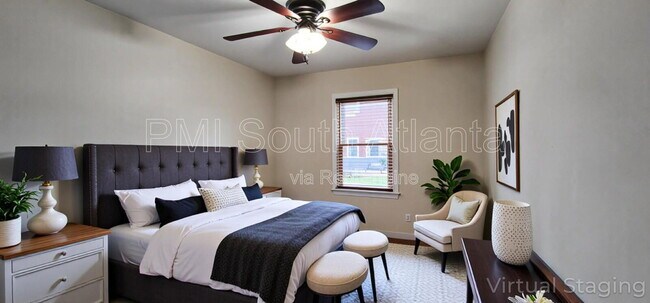 Building Photo - 3820 Meadowlark Dr