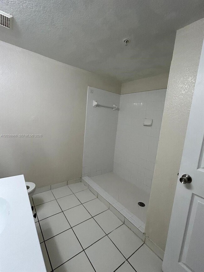 Building Photo - 15460 SW 284th St
