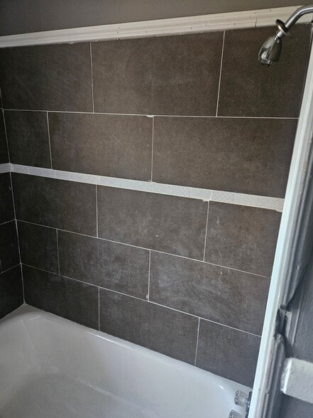 Building Photo - 2401 Coronet Pl