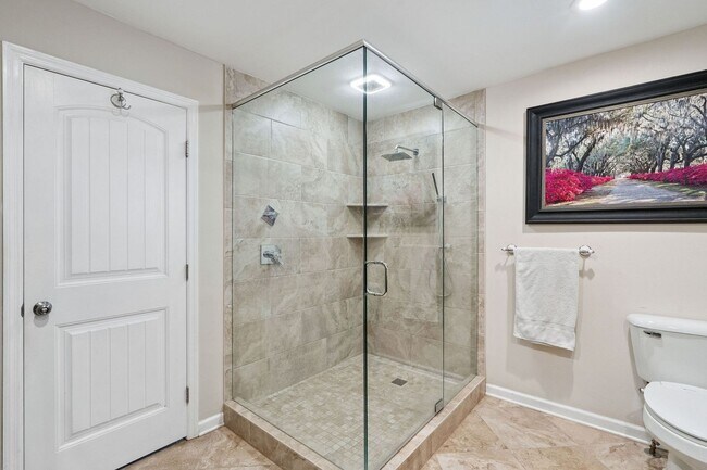 Building Photo - Gated versatile lifestyle property tucked into the heart of Tennessee’s most scenic countryside