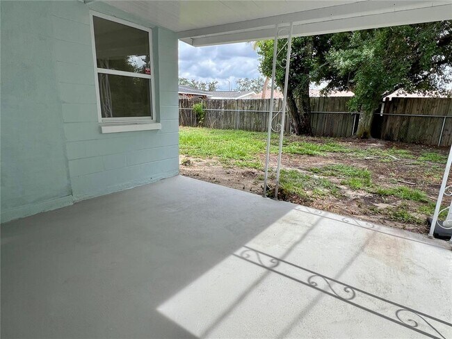 Building Photo - 4326 Westwood Dr