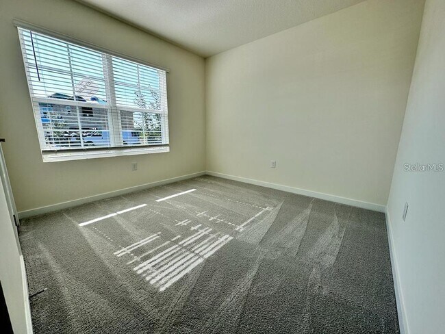 Building Photo - 467 Talisi Lp